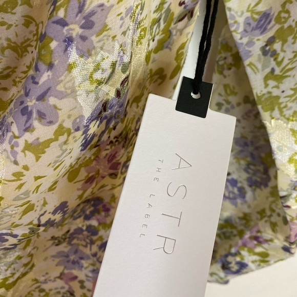 NWT ASTR the Label Anastasia Cottagecore Cutout Floral Dress - Picture 9 of 13